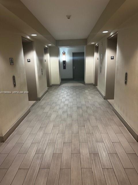 Building Photo - 1750 N Bayshore Dr