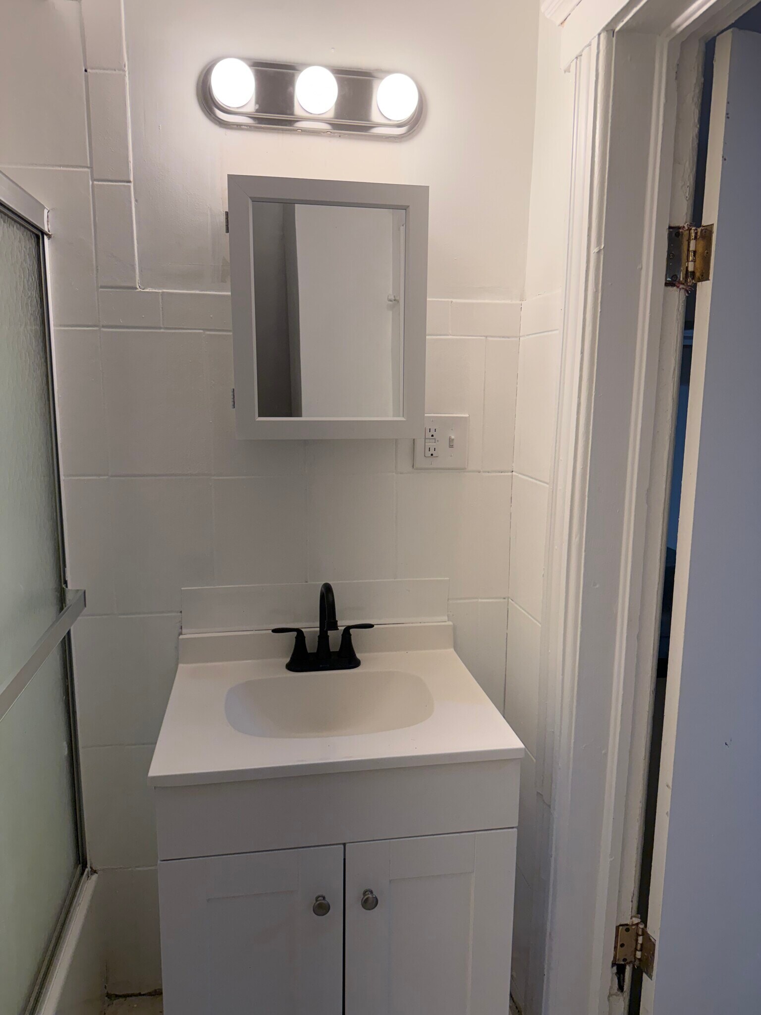 Building Photo - 575 Market St