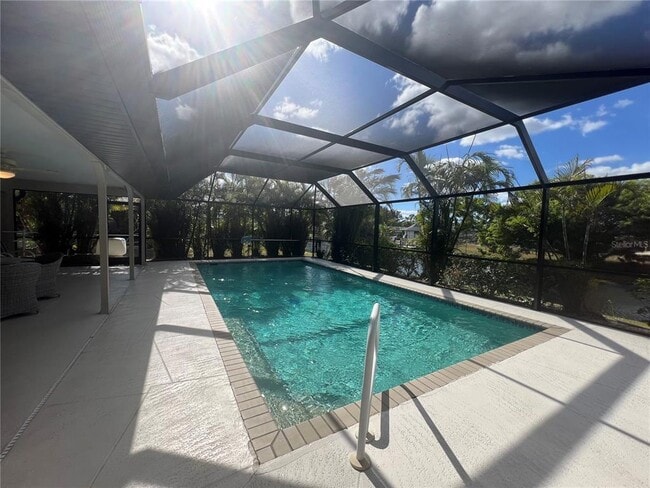 Building Photo - 3177 Clifford St