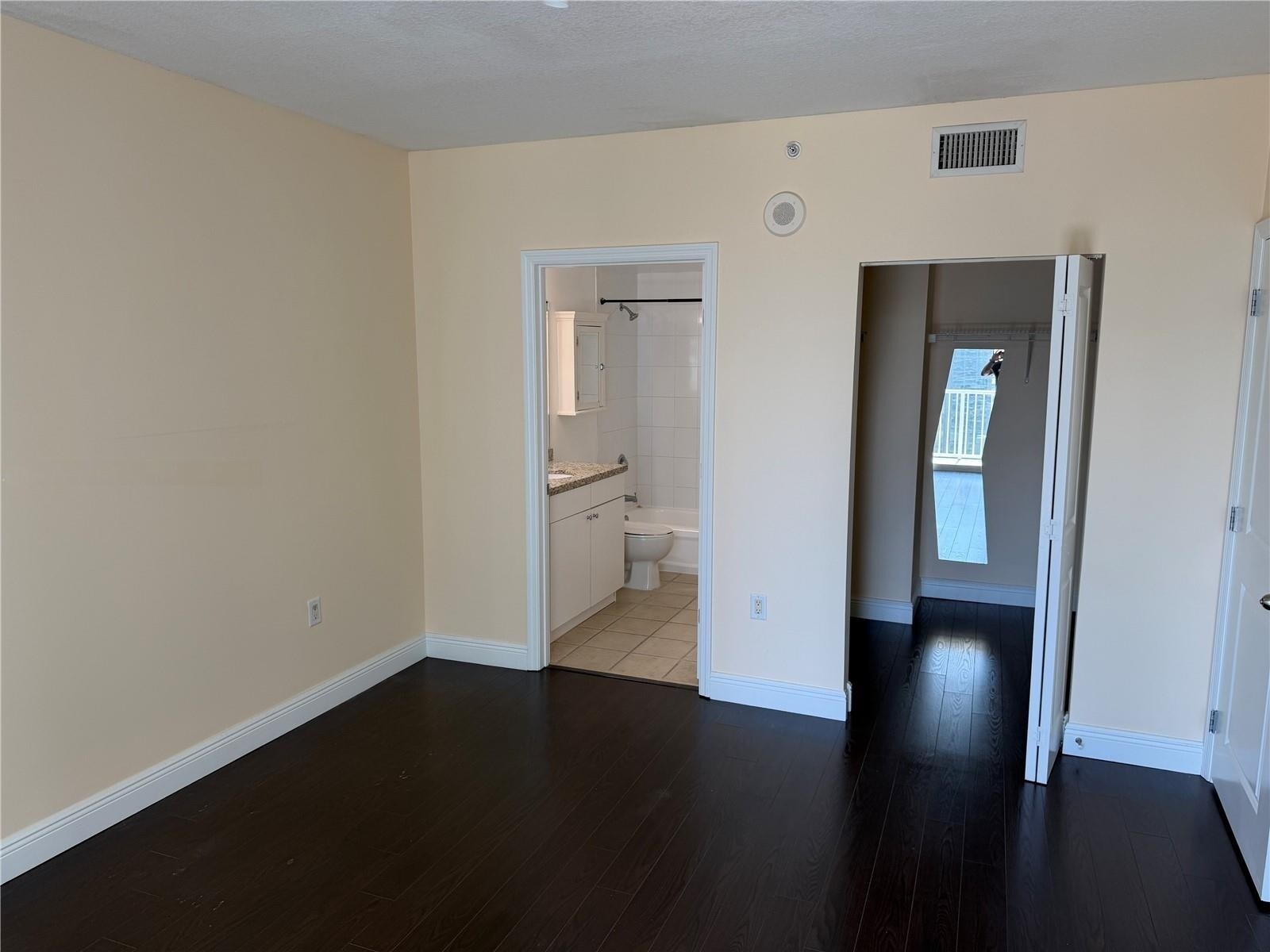 Building Photo - 1250 S Miami Ave