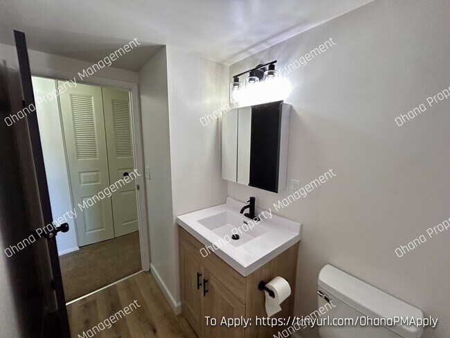 Building Photo - 4420 Hickory Wood Dr