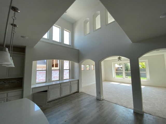 Building Photo - 307 Bluewood Dr