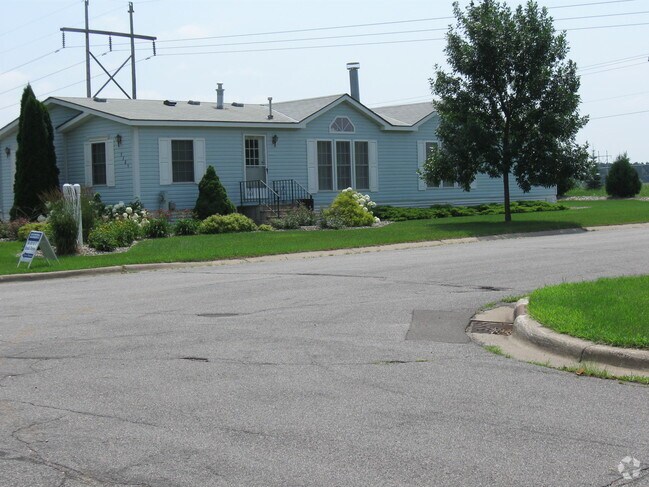 Building Photo - Cottage Grove