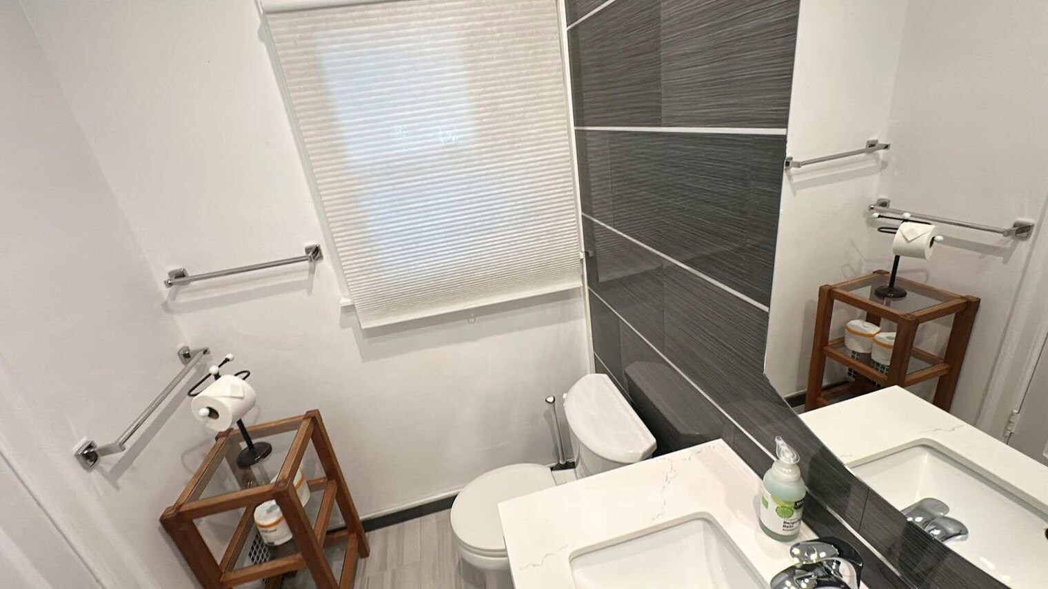 Building Photo - 254 29th St