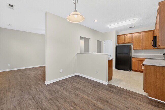Building Photo - Available Now! Charming 3BR Ranch with 2-Car Garage Near Downtown Winston-Salem