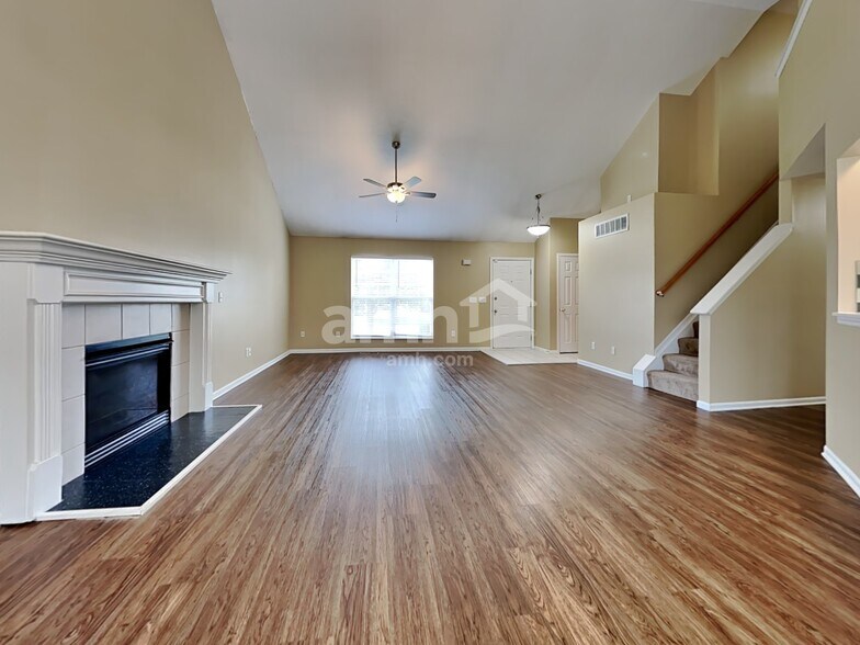 Building Photo - 1810 Wheatfield Way