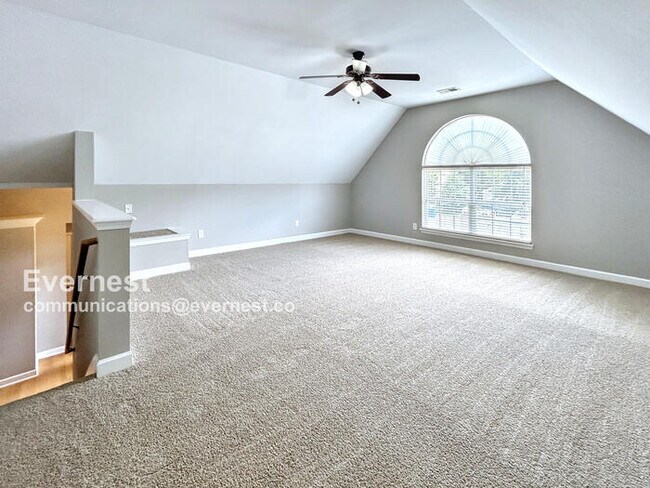 Building Photo - 3734 Montgomery Way