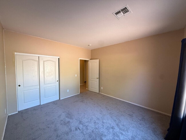 Building Photo - 4487 S Rock St