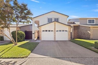 Building Photo - 2908 Nova Dr