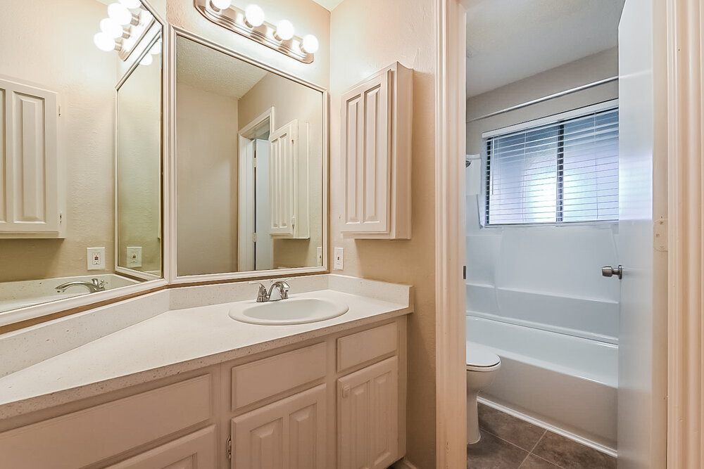 Building Photo - 5609 Winding Woods Trail