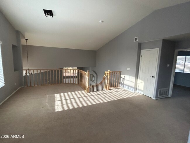 Building Photo - 1210 E Briarwood Terrace