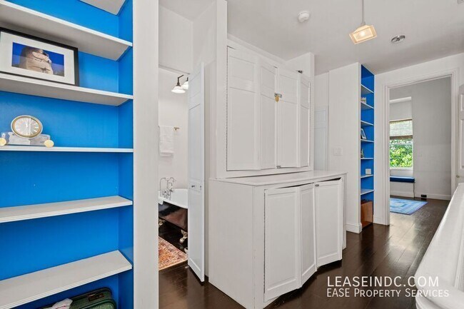 Building Photo - 1503 12th St NW