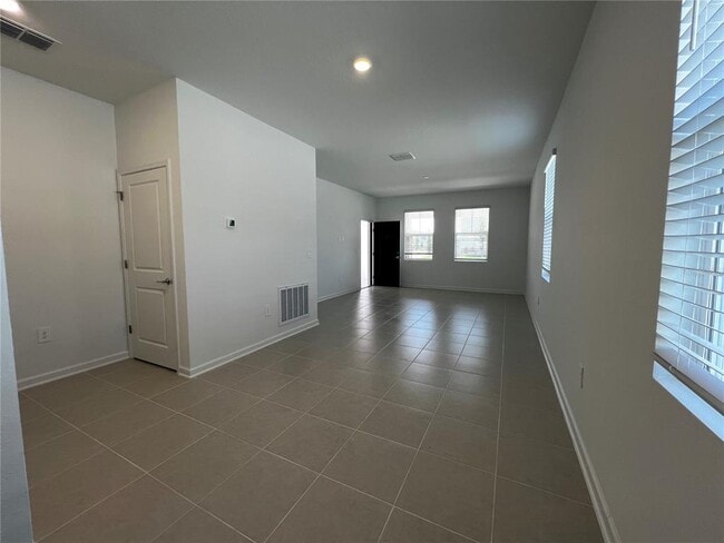 Building Photo - 2263 Rider Rain Ln