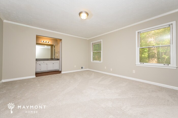 Building Photo - 245 Devilla Ct