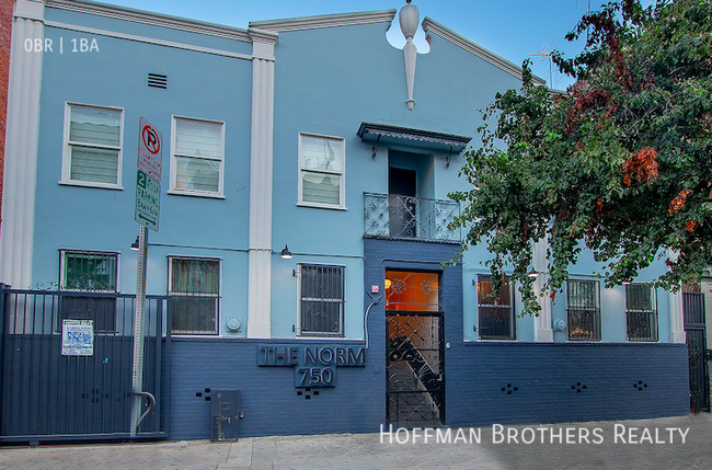 Building Photo - 750 Normandie Ave