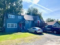 Building Photo - Midtown 3 Bed Apt. w/ 2 Car Garage