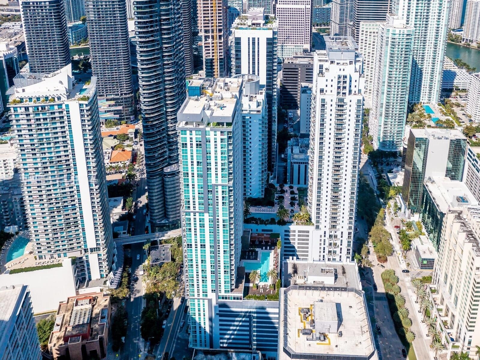 Building Photo - 1080 Brickell Ave