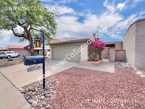 Building Photo - 8540 N Calle Tioga