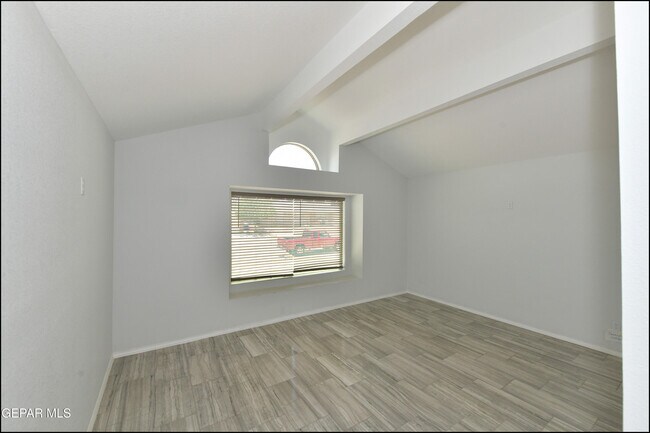 Building Photo - 4526 Monahans Dr