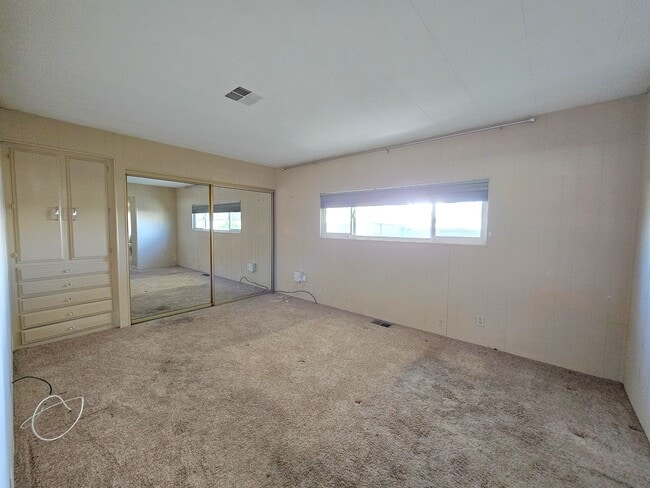 Building Photo - 30660 Palmetto Palm Ave