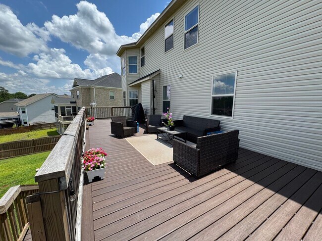 Building Photo - 139 Kelsney Ridge Dr