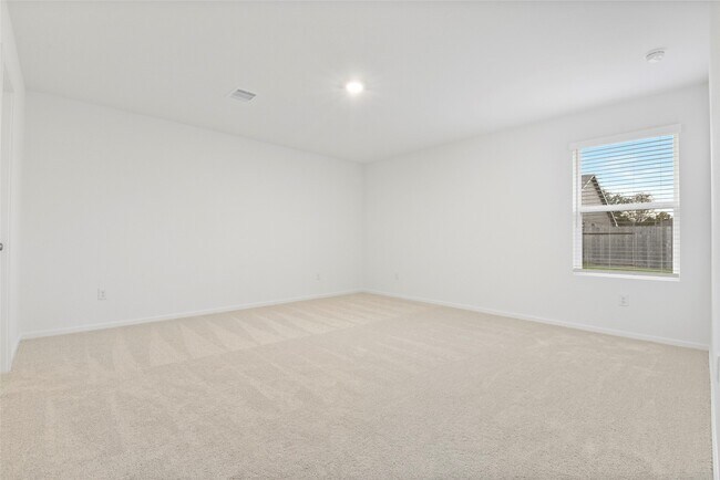 Building Photo - 249 Douglas Hls Dr