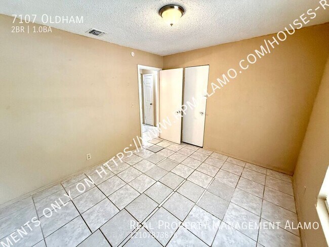 Building Photo - 7107 Oldham-