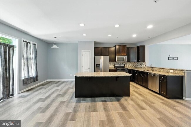 Building Photo - 4905 Forest Pines Dr