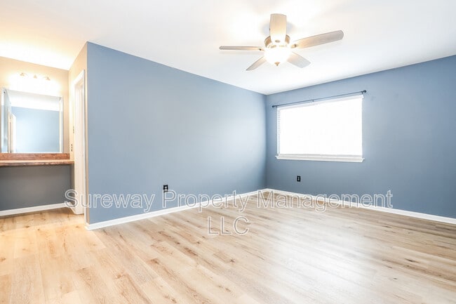 Building Photo - 94 Teal Ct