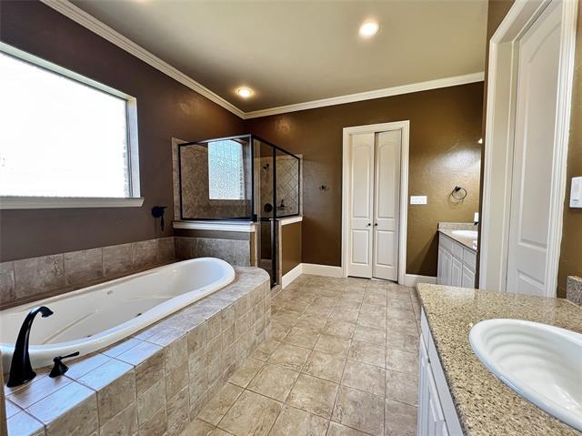 Building Photo - 423 San Gabriel Dr