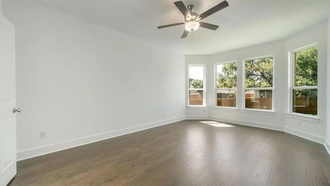 Building Photo - 1412 Mulberry Oak Ln
