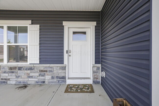 Building Photo - 758 Leslie Dr