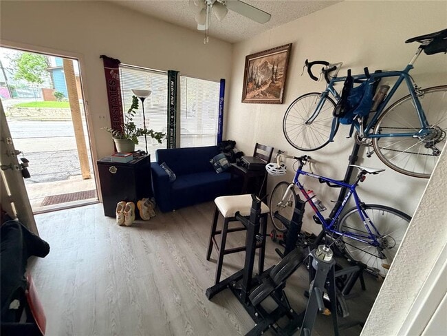 Building Photo - 3000 Guadalupe St