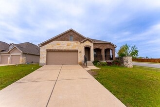 Building Photo - Beautiful Brick 3bed/2ba Home With High End Finishes & Must See Kitchen in NE Austin!