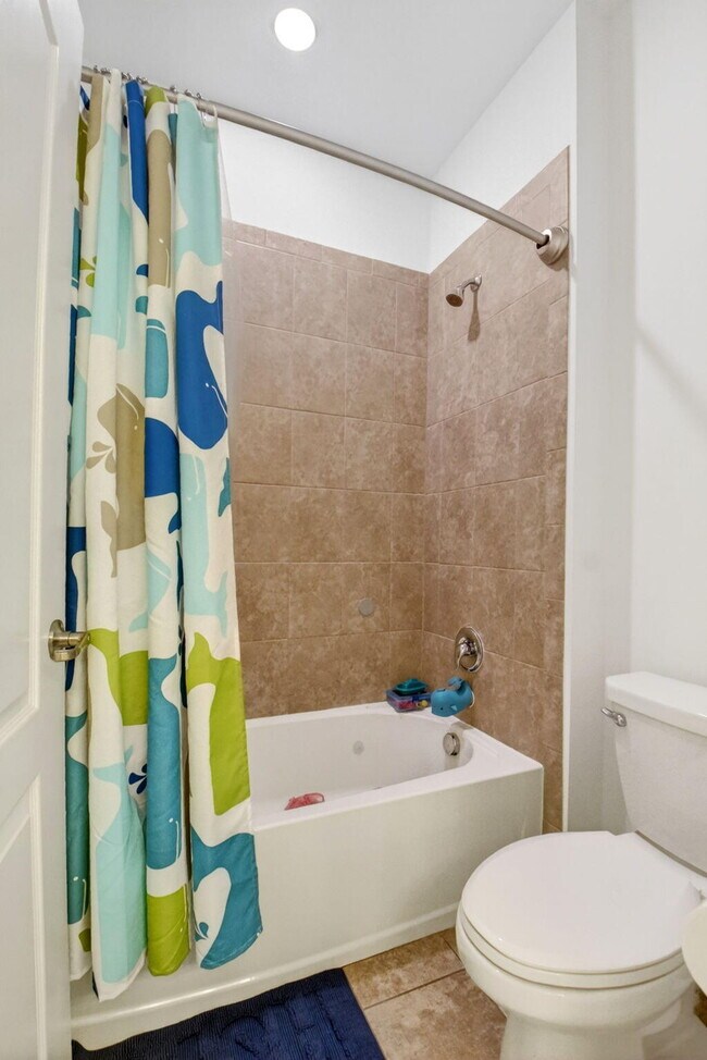 Building Photo - 9062 Gulf Cove Dr