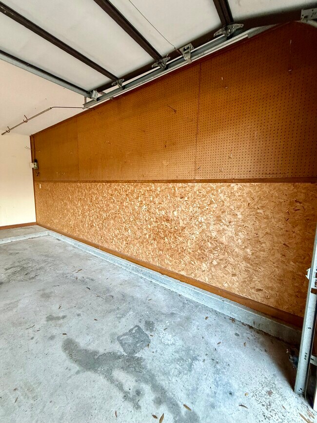 Building Photo - 2908 Alpine Pl