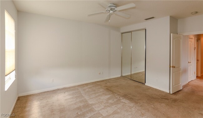 Building Photo - 5701 Cove Cir