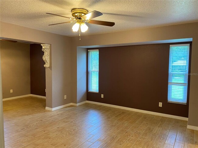 Building Photo - 1612 Atwater Dr