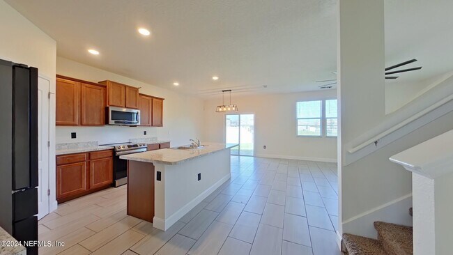 Building Photo - 3583 Shiner Dr