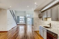 Building Photo - Top Level One Bedroom Condo in Rhino