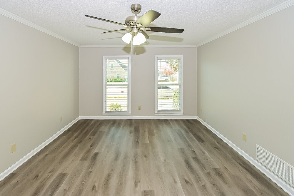 Building Photo - 1120 Mossy Knoll Dr