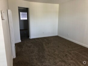 Building Photo - 2 Bedroom Apartment Close to Downtown