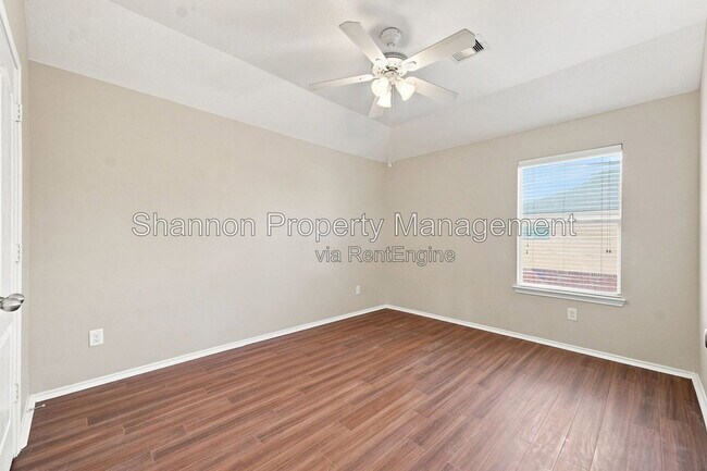 Building Photo - 18810 Lantern Cove Ln