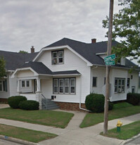 Building Photo - 2803 Charles St - Lower