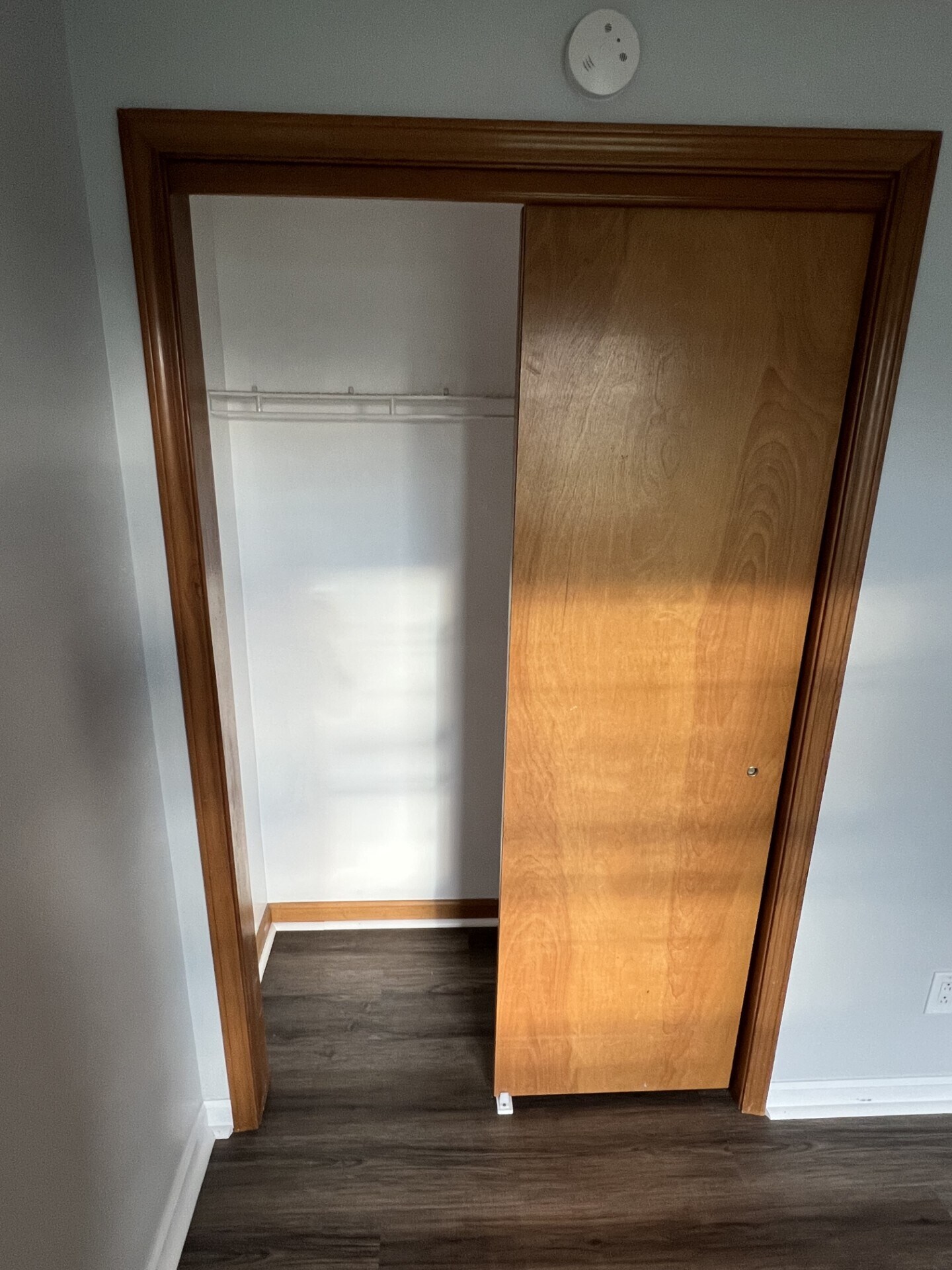 Building Photo - 2716 Alder Creek Dr S