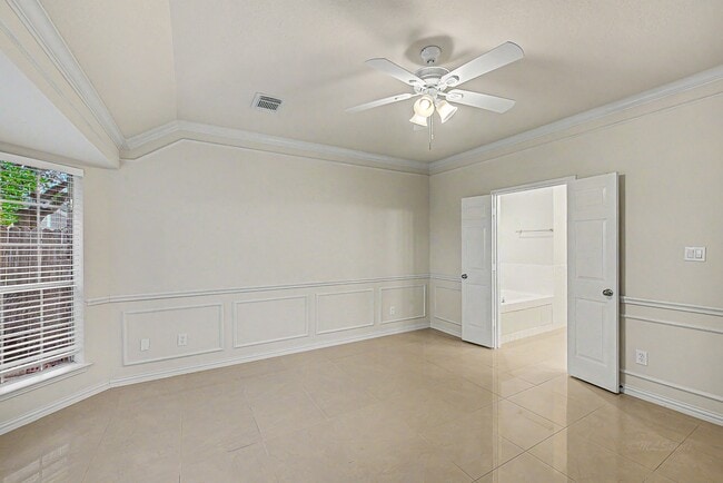 Building Photo - 2126 Highland Bay Ct