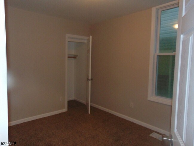 Building Photo - 75 N 11th St