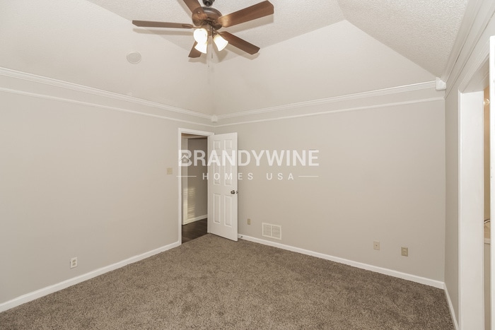 Building Photo - 5293 Shady Ridge Dr