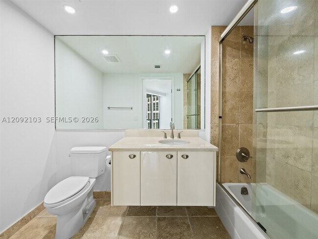 Building Photo - 333 Las Olas Way