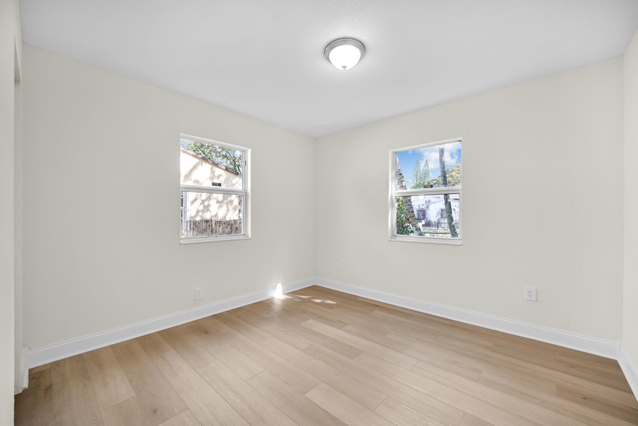 Building Photo - 299 NW 43rd St